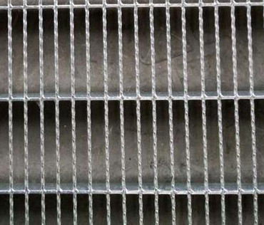 信鴿公棚地網(wǎng),曬籠網(wǎng)片,漏糞板,賽鴿鴿舍專用地網(wǎng) ,熱鍍鋅地格柵板價格/廠家 信鴿公棚地網(wǎng),曬籠網(wǎng)片,漏糞板,賽鴿鴿舍專用地網(wǎng) ,熱鍍鋅地格柵板價格/廠家