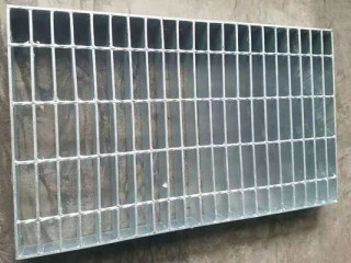 檢修馬道熱鍍鋅鋼格板、馬道鋼格柵板廠家直銷